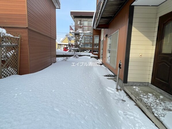 北広島市朝日町2-2戸建の物件内観写真